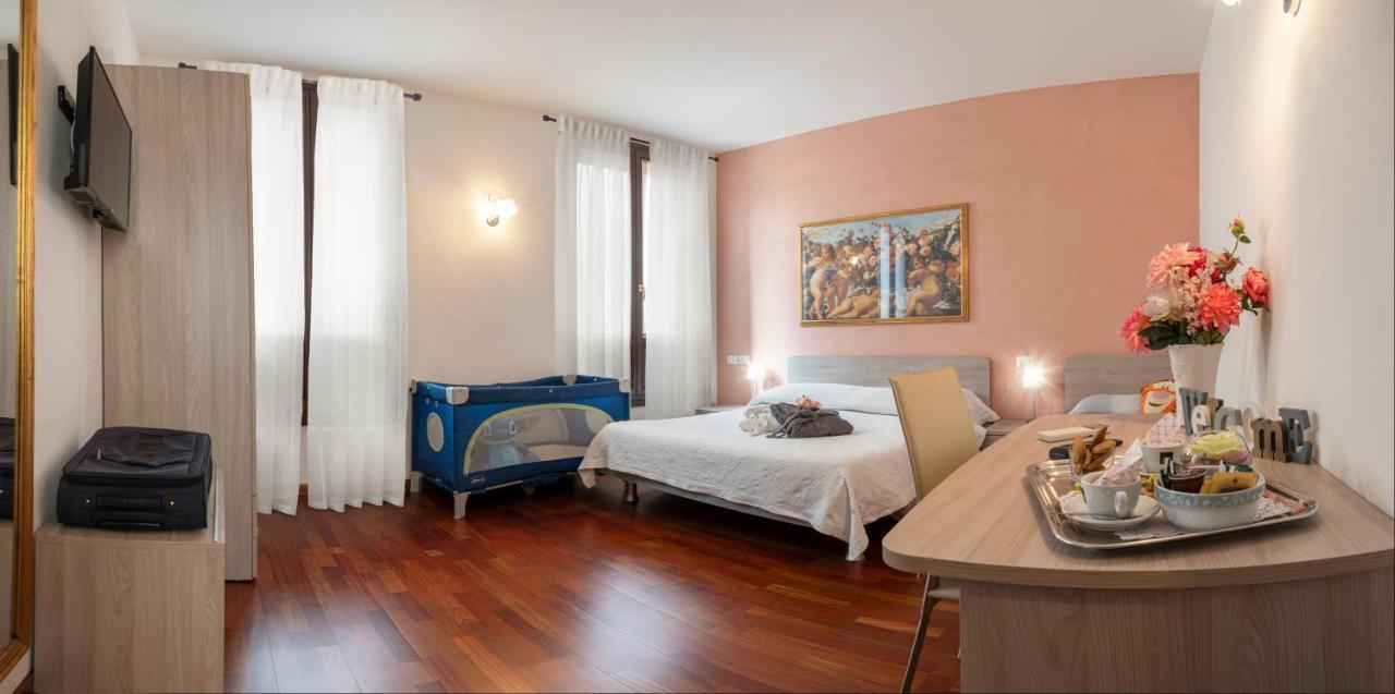 Ca' Degli Specchieri Maison d'hôtes Venise